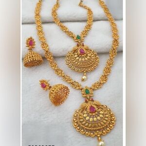 Indian ethnic Elegant Gold plated Necklace Set with Pink and Green Accents #696